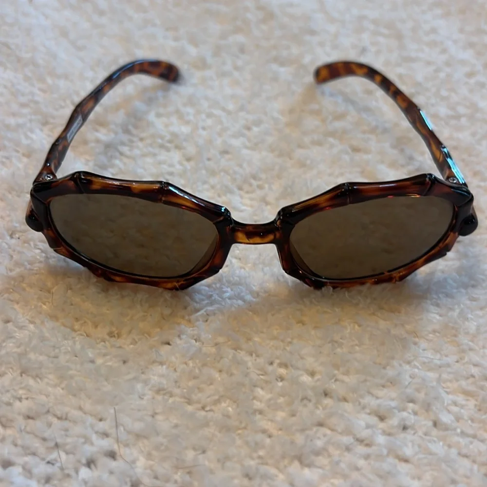 Janie and Jack brown sunglasses girls size 4+